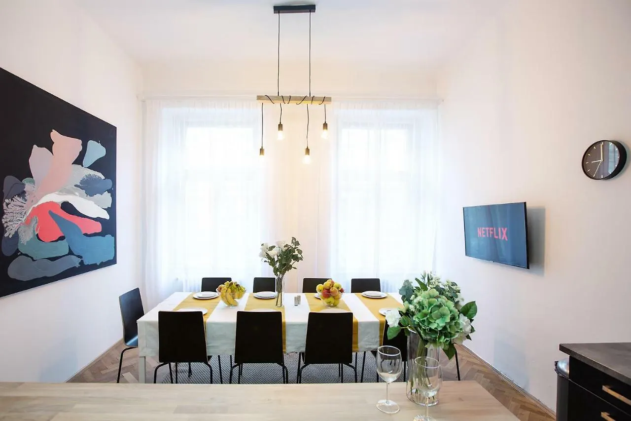 Διαμέρισμα 5Br 2Bath Family Apt 5Mins To Wenceslas Square Πράγα